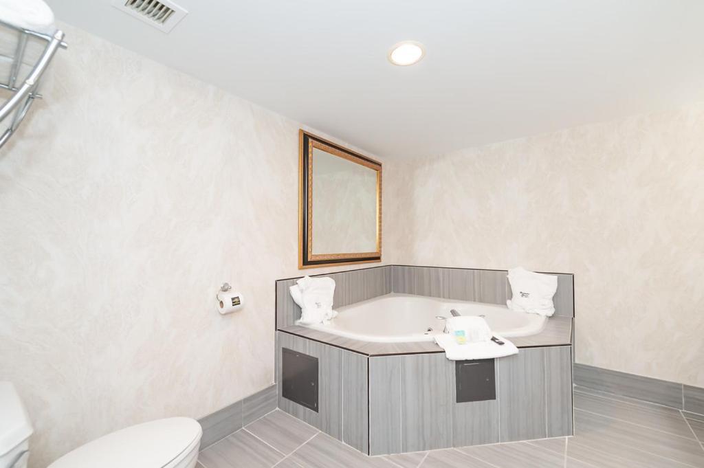 Hotel Bellissimo Hotel, Trademark By Wyndham Near Foxwoods Casino North Stonington